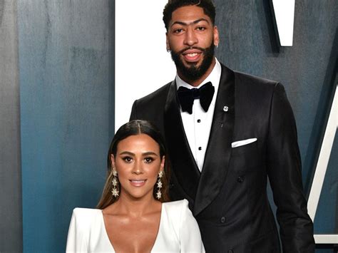 anthony davis midas touch wife